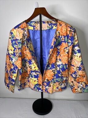 Gibson Latimer Blue Floral Cropped Blazer with Orange Blooms